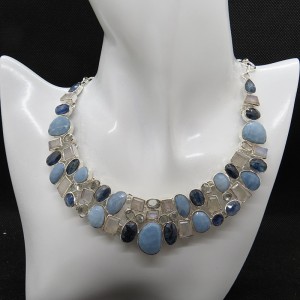 Collar joyería en plata calcedonia, cianita, piedra luna y topacio