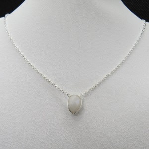 Collar joyería en plata piedra luna