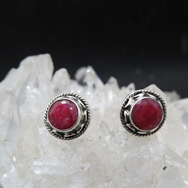 Pendientes rubí y plata