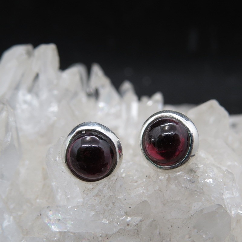 Pendientes presión granate y plata