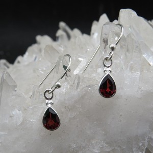 Pendientes granate y plata