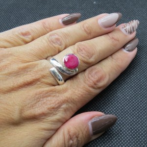 Anillo rubí y plata