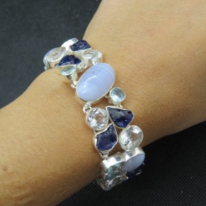 Pulsera joyería en plata calcedonia y varias piedras semipreciosas