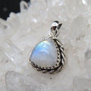 Colgante piedra luna y plata