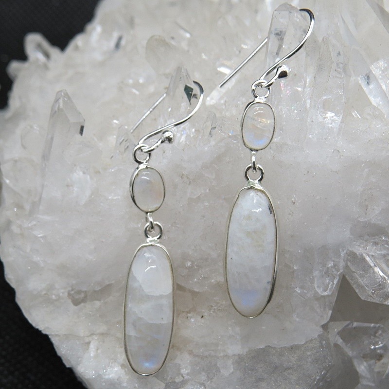 Pendientes piedra luna y plata