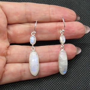 Pendientes piedra luna y plata