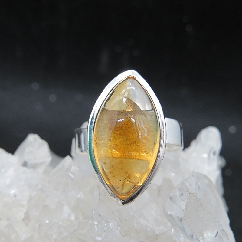 Anillo cuarzo citrino y plata