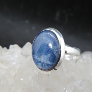 Anillo cianita y plata