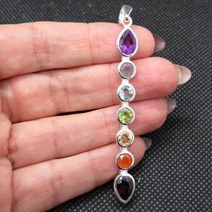 Colgante Siete Chakras y plata