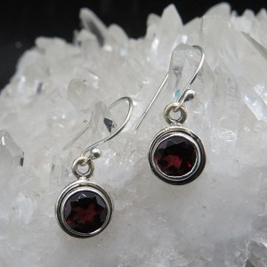 Pendientes granate y plata