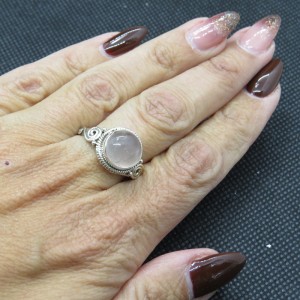 Anillo cuarzo rosa y plata