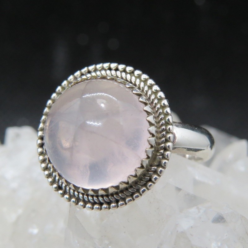 Anillo cuarzo rosa y plata