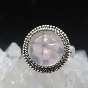 Anillo cuarzo rosa y plata