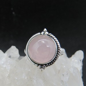 Anillo cuarzo rosa y plata