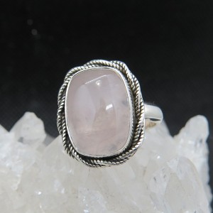 Anillo cuarzo rosa y plata
