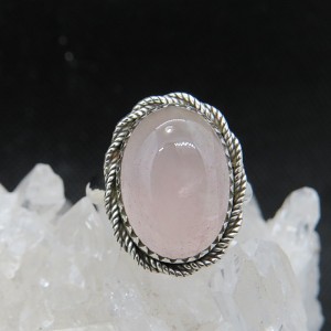 Anillo cuarzo rosa y plata