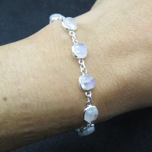 Pulsera joyería en plata piedra luna