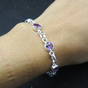 Pulsera joyería en plata amatista tallada