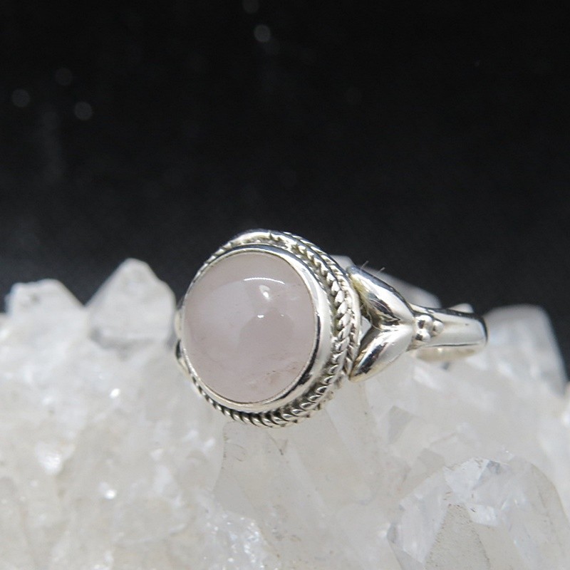 Anillo cuarzo rosa y plata