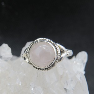 Anillo cuarzo rosa y plata