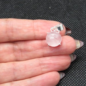 Colgante cuarzo rosa y plata