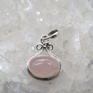 Colgante cuarzo rosa y plata