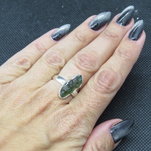 Anillo Moldavita y plata