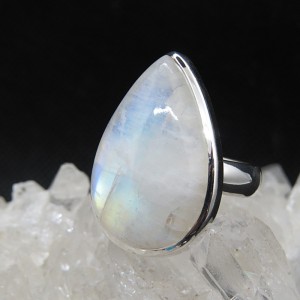 Anillo piedra luna y plata
