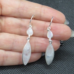 Pendientes piedra luna y plata