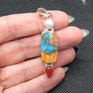 Colgante nácar y turquesa cobre y piedras semipreciosas