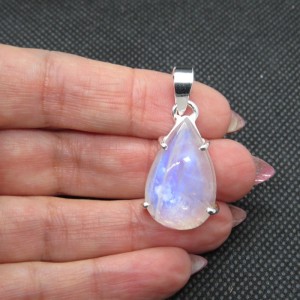 Colgante piedra luna y plata