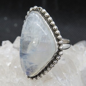 Anillo piedra luna y plata