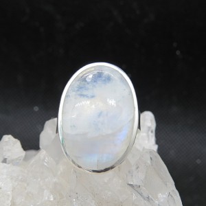 Anillo piedra luna y plata