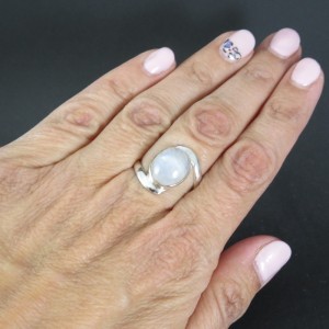 Anillo piedra luna y plata