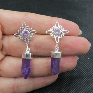Pendientes presión puntas amatista con Nudo de Bruja