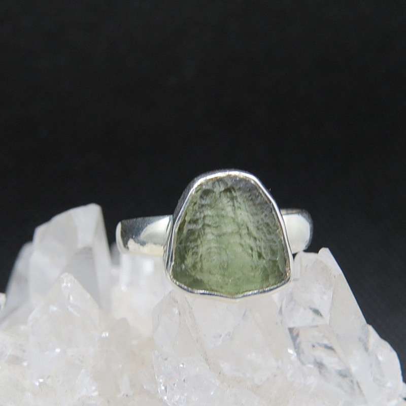 Anillo Moldavita y plata