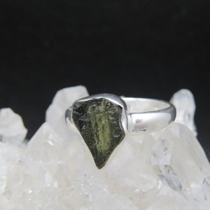 Anillo Moldavita y plata