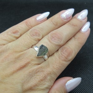 Anillo Moldavita y plata