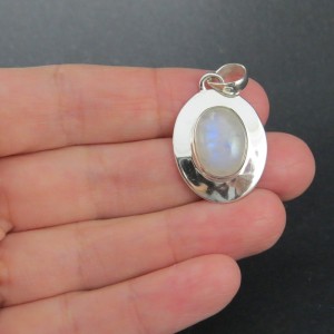 Colgante piedra luna y plata