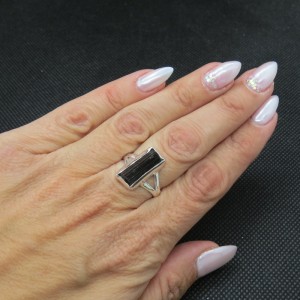 Anillo turmalina y plata