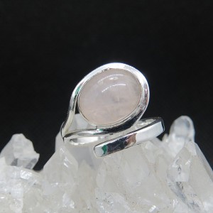 Anillo cuarzo rosa y plata