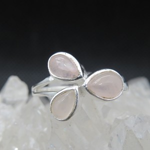Anillo cuarzo rosa y plata