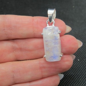 Colgante piedra luna y plata