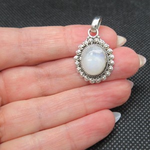 Colgante piedra luna y plata