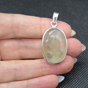 Colgante prehnita y plata