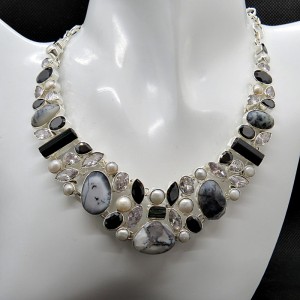 Collar joyería en plata merlinita y varias piedras semipreciosas