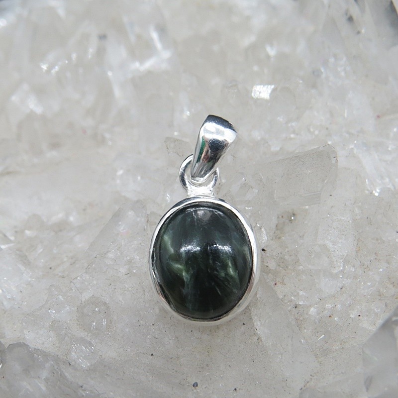 Colgante serafinita y plata