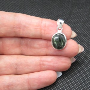 Colgante serafinita y plata