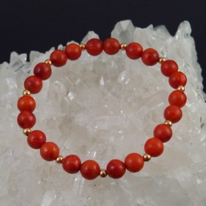 Pulsera coral y oro rosa