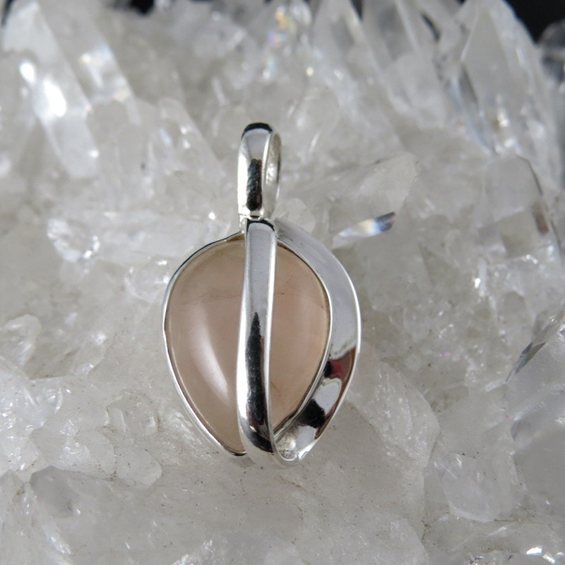 Colgante cuarzo rosa y plata Colgante cuarzo rosa y plata